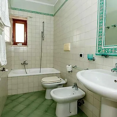 Sosandra B&B 3*